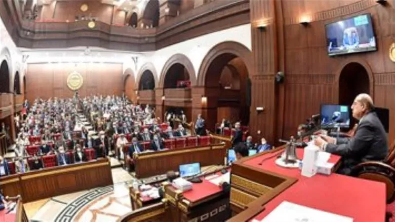 مطالب برلمانية بتشديد عقوبة عقوق الوالدين خلال مناقشات حقوق المسنين 