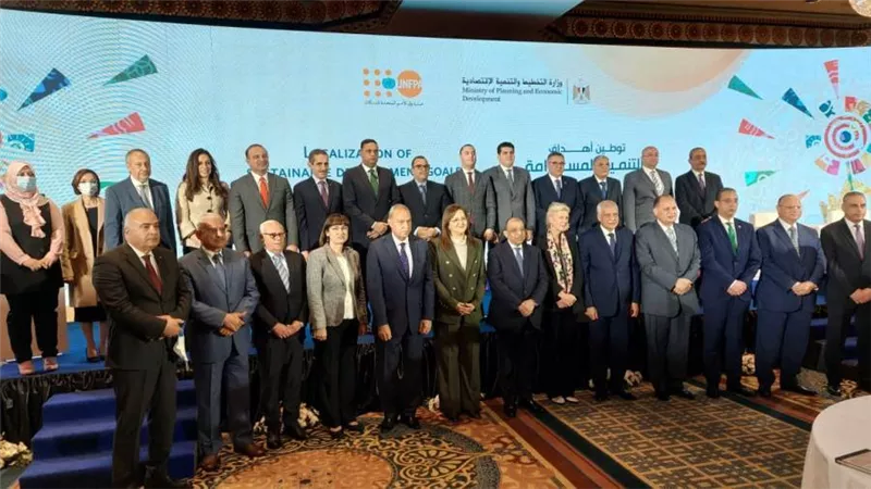 تحت رعاية وزارة التخطيط والتنمية الاقتصادية محافظ بورسعيد يشارك في فعالية توطين اهداف التنمية ب٢٧ محافظة