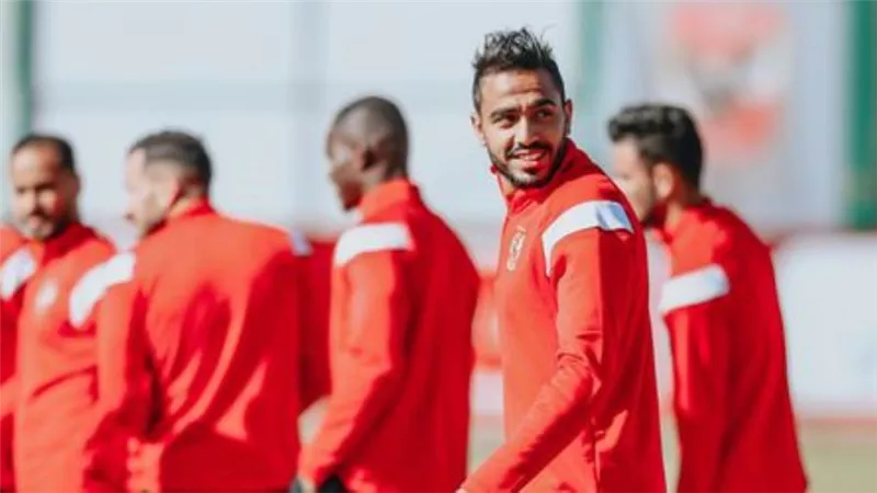 شوبير يكشف مصير كهربا وطاهر بالأهلي 