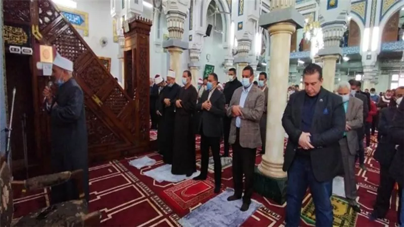 عاجل | الحكومة تكشف حقيقة إلزام المصلين بدفع فواتير الكهرباء الخاصة بالمساجد