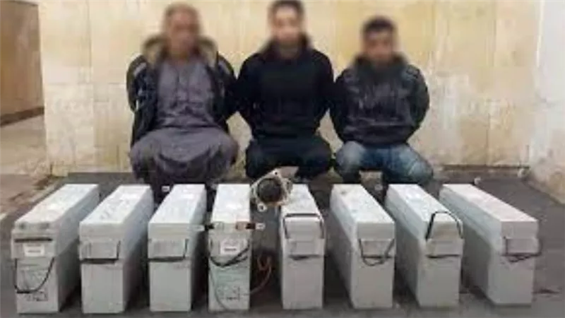 الداخلية تضبط عصابة تسرق بطاريات شبكة المحمول بالإسكندرية