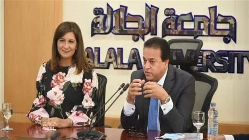 د. خالد عبدالغفار والسفيرة نبيلة مكرم يطلقان مبادرة لمشاركة الأطباء المصريين بالخارج في 