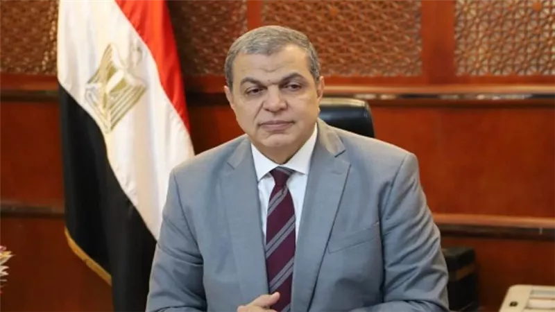 تعيين 611 شابا والتفتيش على 262 منشأة في الأقصر