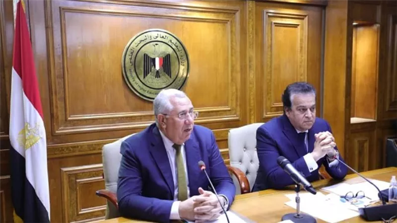 د. خالد عبدالغفار و