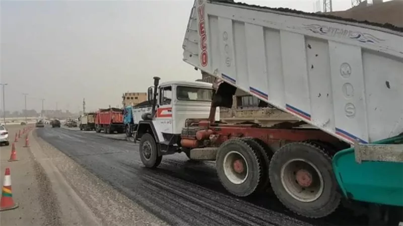 وزير النقل: الانتهاء من تطوير تقاطع الدائري مع الأوتوستراد وتوسعة نفق كارفور بالمعادي (صور)