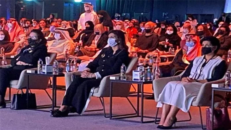 وزيرة الهجرة تشارك في افتتاح قمة اللغة العربية بالإمارات (صور)