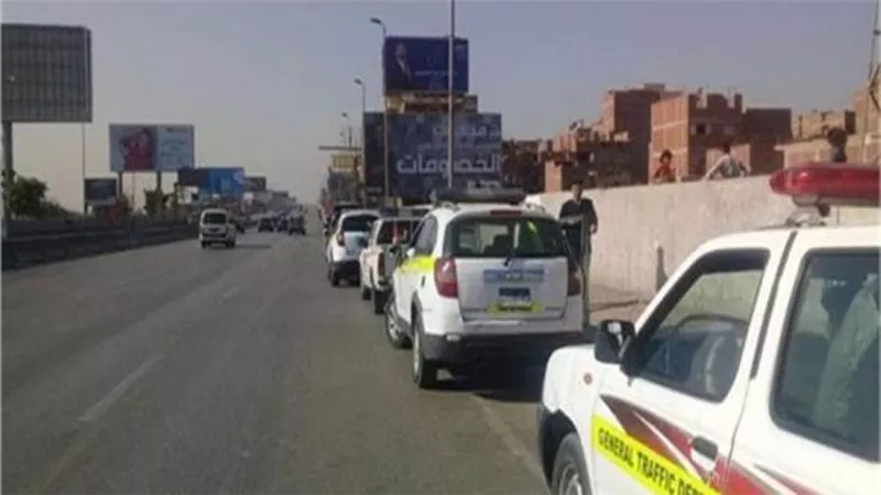 المرور ينشر سيارات الإغاثة بالطرق الرابطة بين المحافظات تحسبا لهطول الأمطار