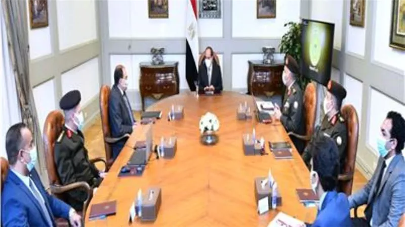 الرئيس يوجه بتزويد المحاور والطرق الحيوية بجميع الخدمات