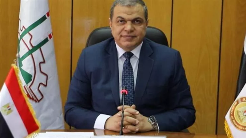 القوى العاملة تعلن توفير 7470 فرصة عمل برواتب تصل إلى 10 آلاف جنيه