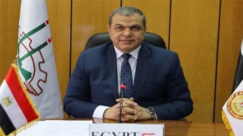القوى العاملة في أسبوع.. نظام العمل الجديد بالإمارات يعطي يوم راحة غير محدد مدفوع الأجر للعاملين بالقطاع الخاص