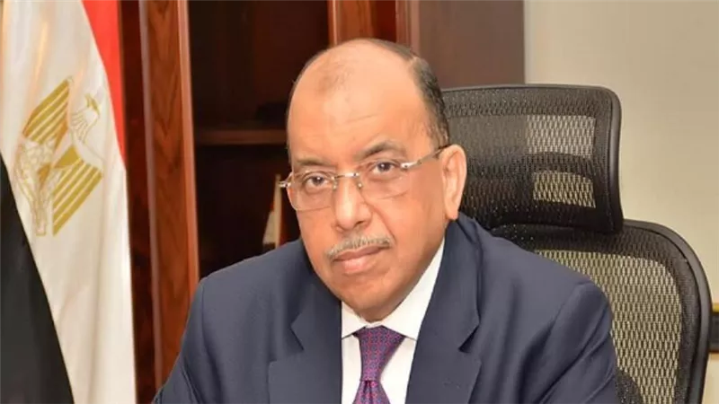 شعراوي يتلقى تقريرا عن جهود 