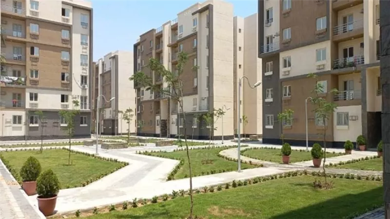 وزير الإسكان يتابع موقف مشروعات القطاعات المختلفة بمدينة العبور الجديدة في 2021 (صور)