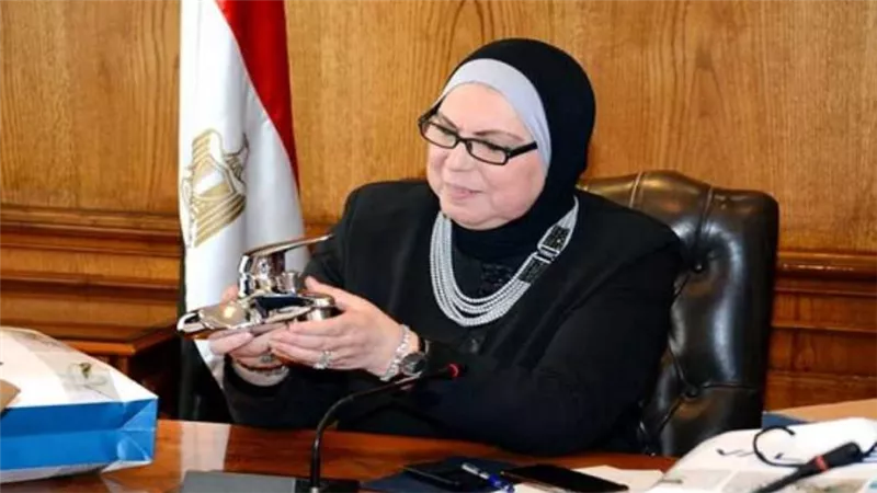 بالإنفوجراف | وزيرة الصناعة تستعرض حصاد تجارة مصر الخارجية خلال عام 2021