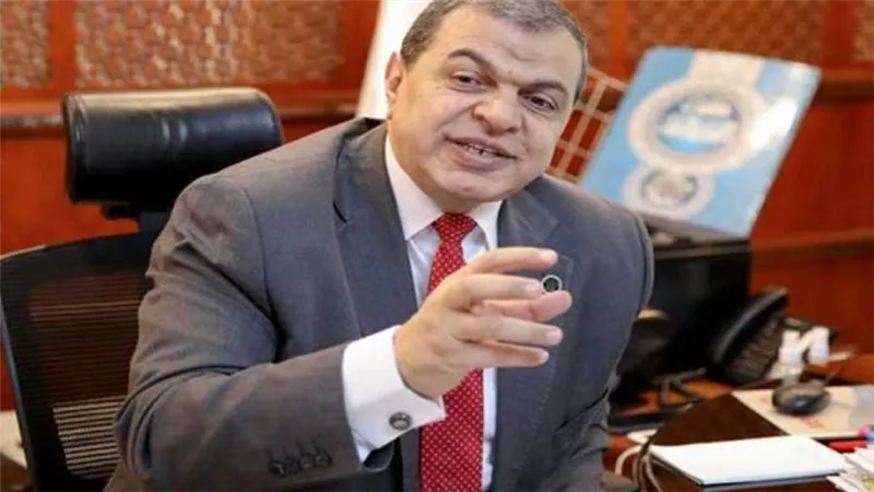 بالإنفوجراف | القوى العاملة في أسبوع .. سعفان: ليبيا ستحتاج مليون عامل مصري بالمرحلة الأولى من الإعمار سنويا