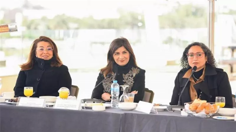 وزيرة الهجرة تلتقي وفدا من رواد الأعمال الأفارقة ونظرائهم المصريين (صور)