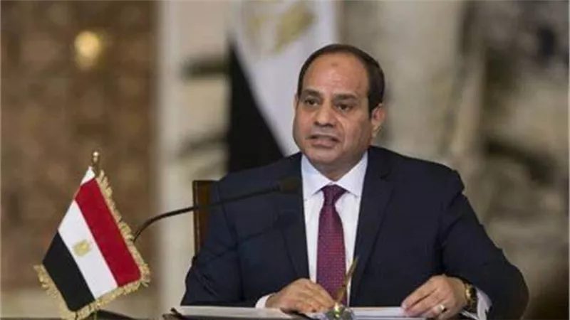 السيسي يتلقى اتصالا هاتفيا من ملك البحرين لبحث التعاون بين البلدين 