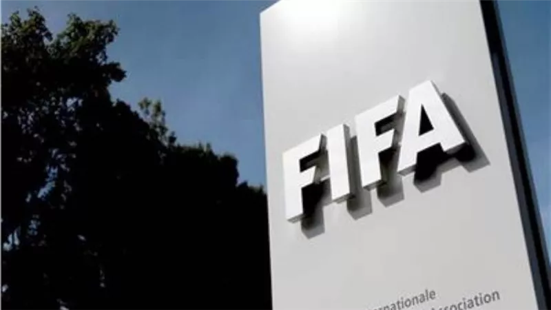 فيفا يعلن تعديلات جديدة على عقود إعارة اللاعبين..تعرف عليها 