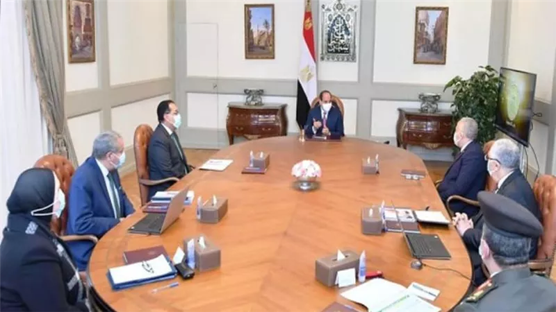 عاجل | الرئيس السيسي يطلع على الموقف التنفيذي للمجمع الجديد للصناعات الغذائية 