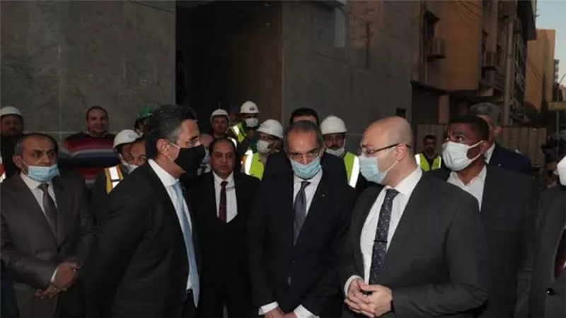 وزير الاتصالات يتفقد المنطقة التكنولوجية بمدينة بني سويف الجديدة