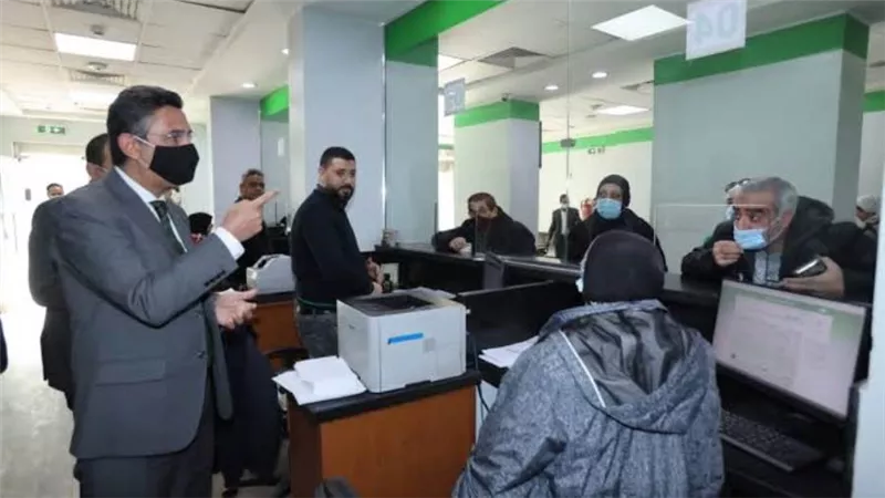 جولات تفقدية لرئيس البريد لمتابعة حركة انتظام العمل بالمكاتب