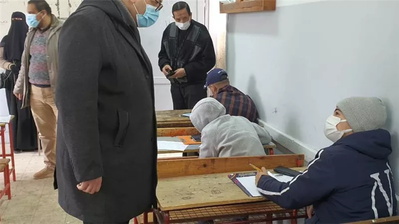 تعليم الغربية..  لايوجد شكاوى من امتحانات الشهادة الإعدادية ... وتطبيق الإجراءات الوقائية والاحترازية بجميع اللجان