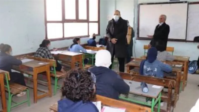 أولياء أمور طلاب إعدادية القاهرة: امتحان الإنجليزى سهل والأسئلة مباشرة