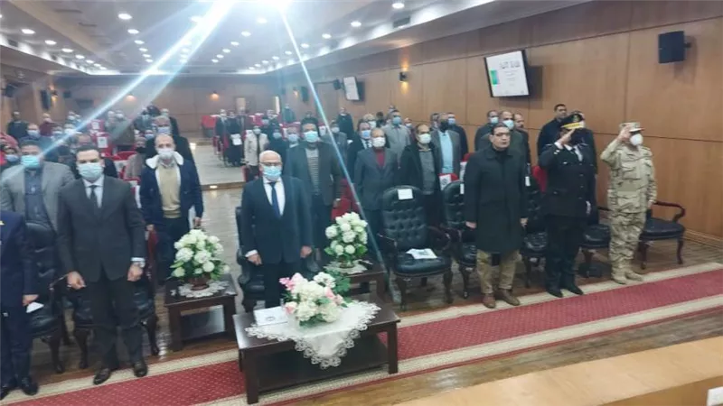 محافظ بورسعيد يترأس جلسة أعمال المجلس التنفيذي لمحافظة بورسعيد