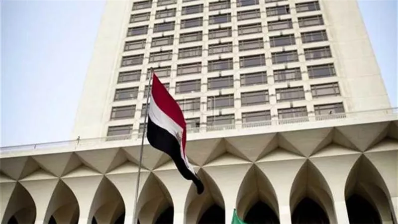 مصر تدين تعرض الإمارات الشقيقة لهجوم بثلاث طائرات دون طيار