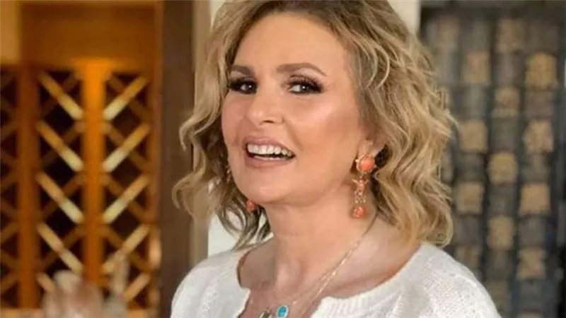 يسرا تعلن تعافيها من الإصابة بكورونا 