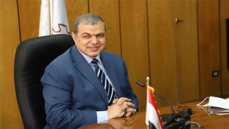 بالإنفوجراف | القوى العاملة في أسبوع.. تعيين 6141  شابا منهم 40 