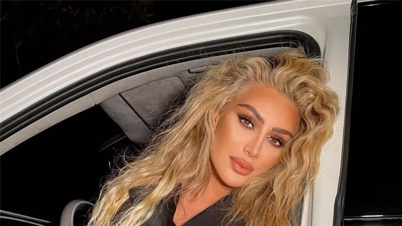 مايا دياب تستعرض أناقتها في أحدث جلسة تصوير | صور 