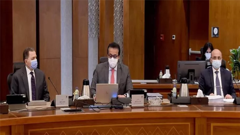 د. خالد عبدالغفار: نقص معدلات أعداد مرضى اشتباه كورونا بنسبة 41% وزيادة معدلات الخروج من غرف الرعاية إلى الأقسام الداخلية بالمستشفيات