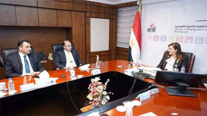 وزيرة التخطيط تستقبل رئيس البورصة المصرية ورئيس هيئة الأوراق المالية العراقية (صور)