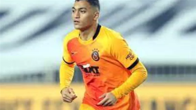 مصطفى محمد أساسيًا في تشكيل جالاتا سراي لمواجهة برشلونة بالدوري الأوروبي