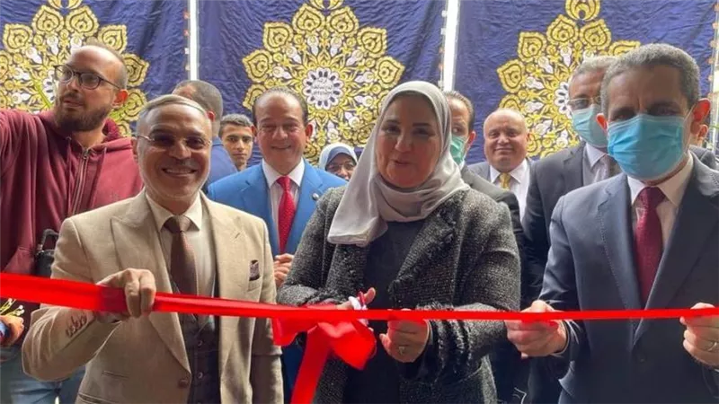 وزيرة التضامن الاجتماعى تفتتح وحدة التضامن الاجتماعى بمجمع كليات سبرباى بالغربية