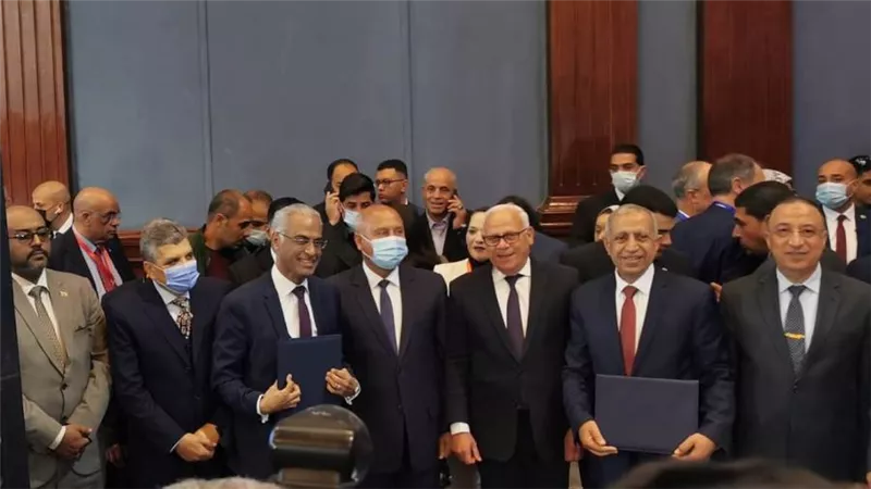 محافظ بورسعيد يشارك في المؤتمر الدولي للنقل البحري واللوجيستات