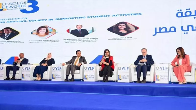 د. خالد عبد الغفار: الأنشطة الطلابية من أهم أسس المنظومة التعليمية في الجامعات (صور)