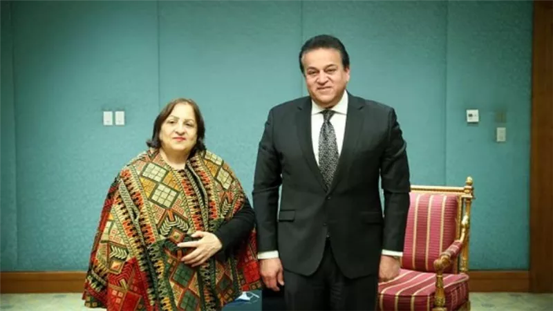 د. خالد عبد الغفار يوجه بتقديم كافة أوجه الدعم الفني في مختلف التخصصات الطبية لدولة فلسطين الشقيقة (صور)