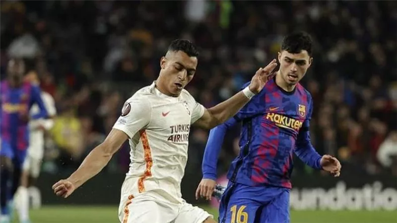 مصطفى محمد وجالاتا سراي يودعان الدوري الأوروبي بهزيمة أمام برشلونة