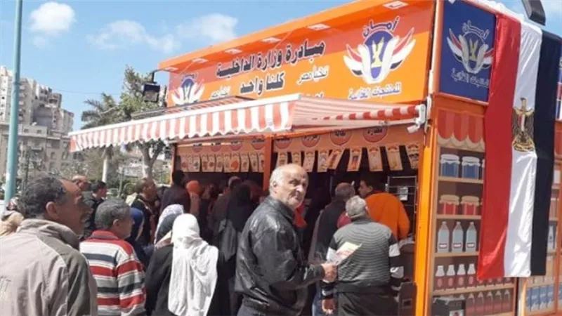 عاجل | الحكومة تنفي طرح بضائع مضبوطة في مخالفات تموينية للبيع بمنافذ 