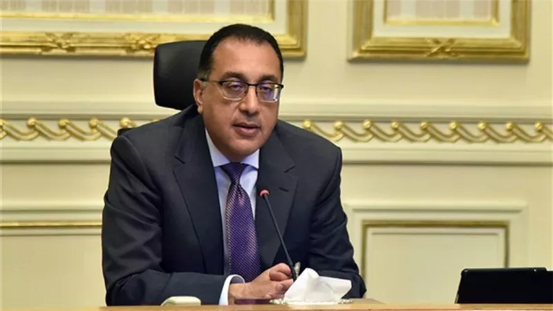 مدبولي يكلف المحافظين بالمرور على شوادر ومنافذ ومعارض السلع لمتابعة الأسعار