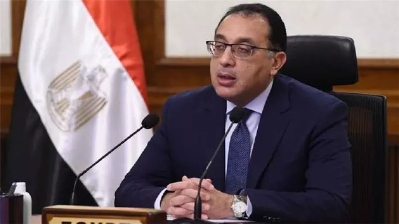 رئيس الوزراء يهنئ الشعب المصري والأمتين الإسلامية والعربية بحلول شهر رمضان