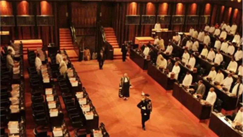 رئيس برلمان سريلانكا يحذّر من مجاعة تهدد البلاد