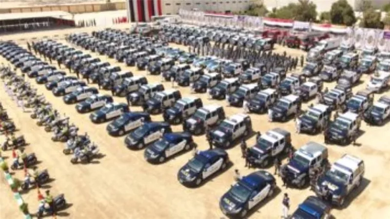 ضبط 297 عنصرًا شديد الخطورة في مداهمات أمنية