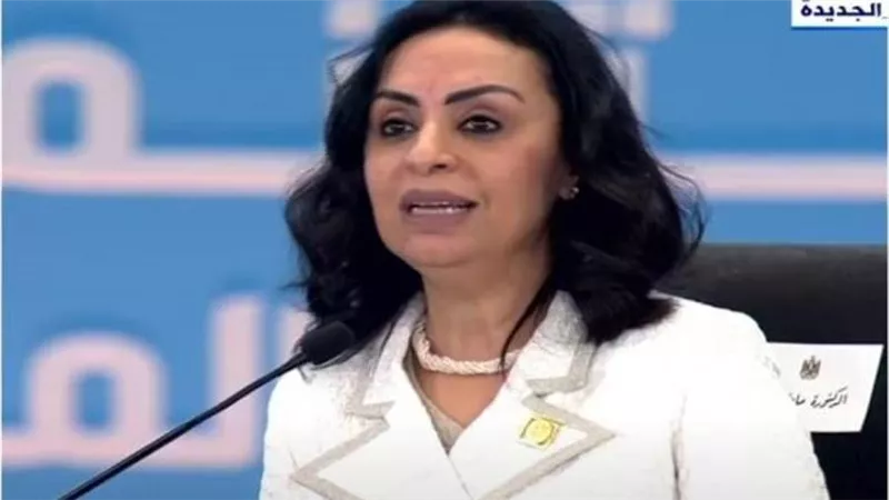 المجلس القومي للمرأة يهنىء رئيس الجمهورية بذكرى نصر العاشر من رمضان