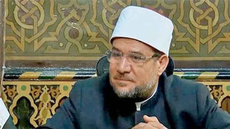 «جمعة»: غدا فتح مسجد الإمام الحسين طوال شهر رمضان بكامل طاقته