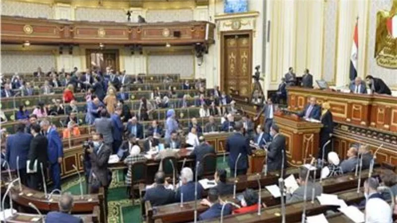 «صحة النواب» تطالب مجلس الوزراء بسرعة مواجهة الإعلانات الطبية الوهمية 