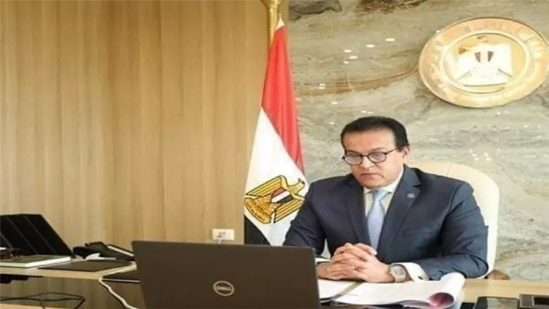 د. خالد عبد الغفار يُعلن صدور قرارين جمهوريين بتعيين عمداء جُدد بجامعة أسيوط