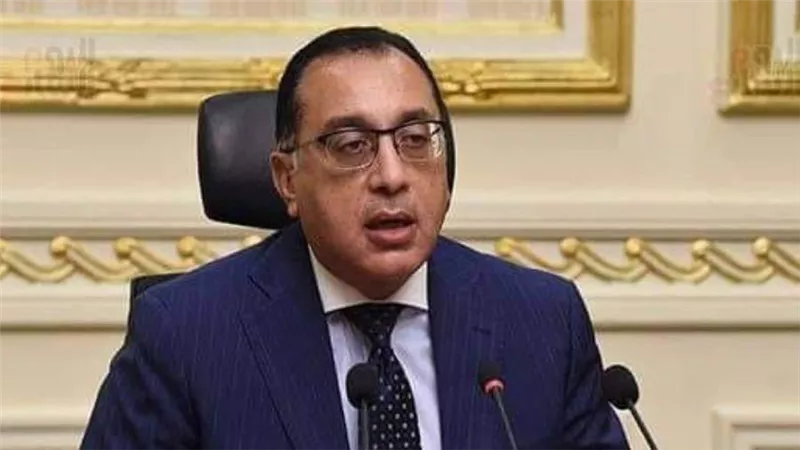رئيس الوزراء يهنئ وزير الدفاع بعيد تحرير سيناء