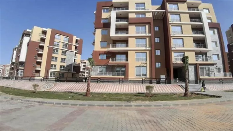 بدء إرسال ملفات حاجزي وحدات متوسطي الدخل بـ«سكن ودار مصر وجنة» إلى جهات التمويل (صور)